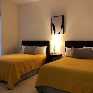 San Pedro Hotel, 5ta Avenida *** Playa del Carmen